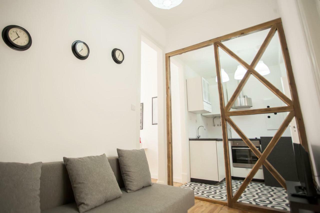 Cool Lisbon Apartment Exterior photo
