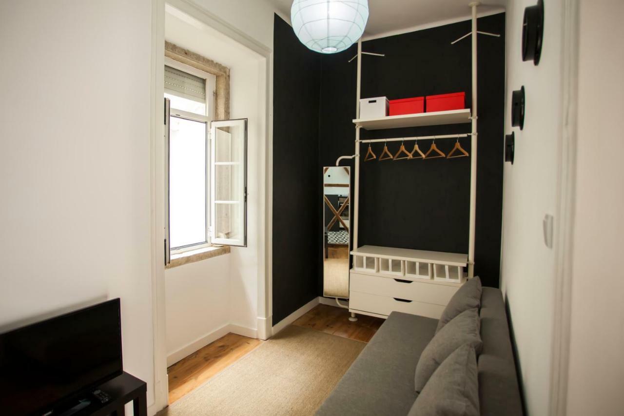 Cool Lisbon Apartment Exterior photo