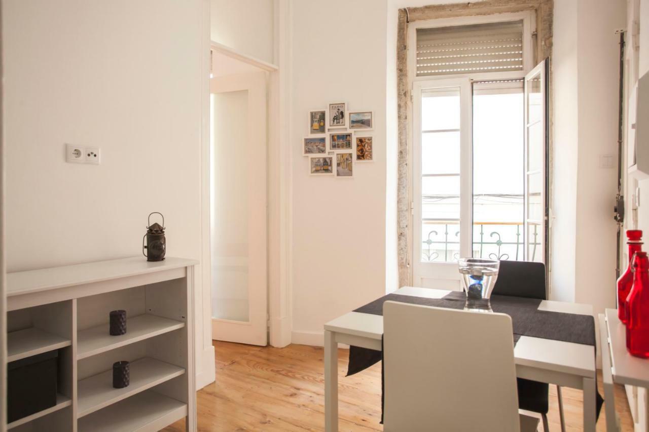 Cool Lisbon Apartment Exterior photo